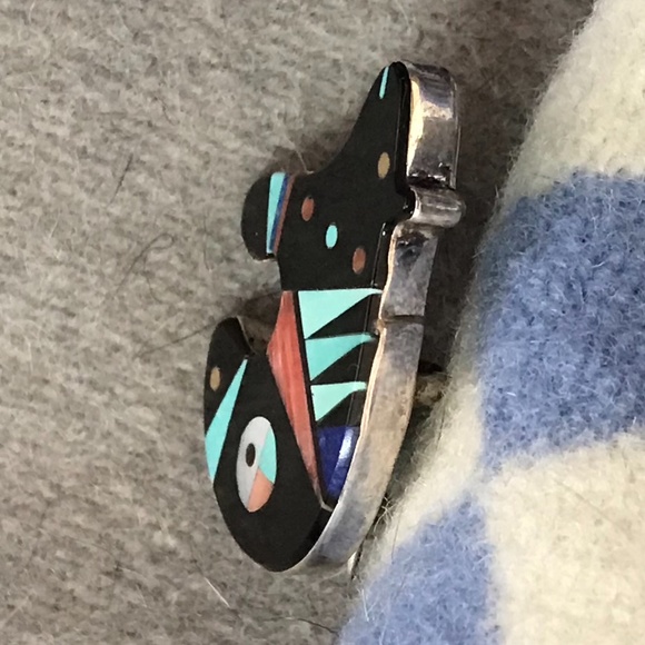 Hallmarked Navajo micro-inlay bear pendant / pin turquoise, sterling - Picture 4 of 6